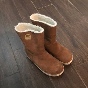 Sorel Boots. Excellent condition! Size 7.5